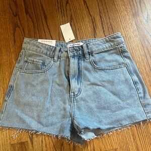 We wore what women’s high rise shorts